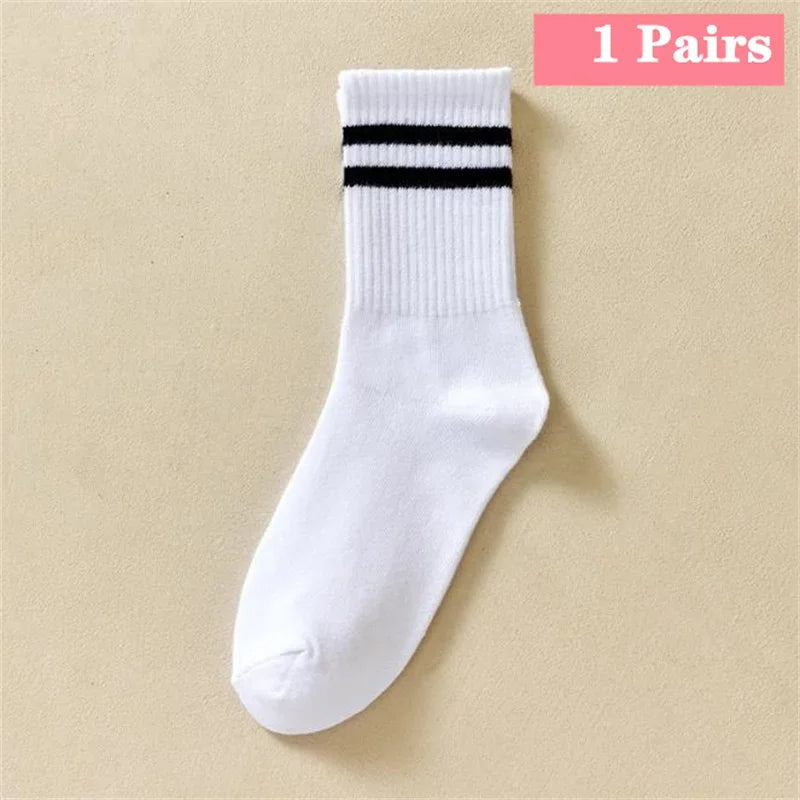 ProFit Football Socks – Non-Slip, Breathable & Durable