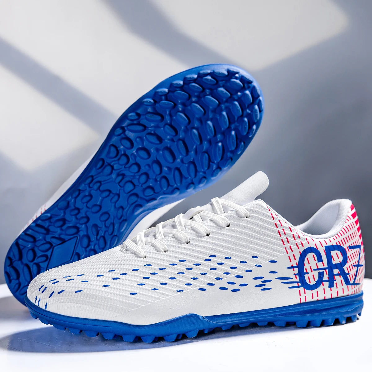 CR7 Soccer boots - lightweight speed cleats for Turf & grass