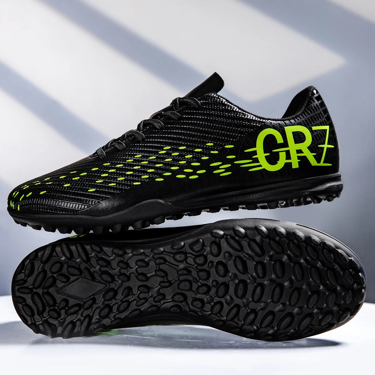 CR7 Soccer boots - lightweight speed cleats for Turf & grass