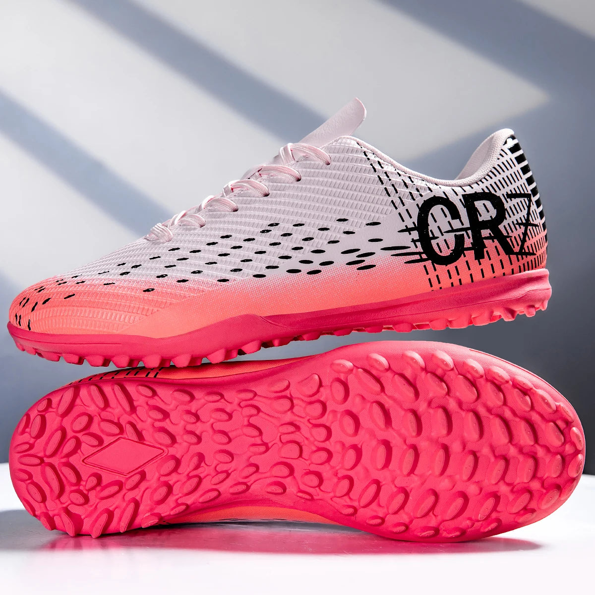 CR7 Soccer boots - lightweight speed cleats for Turf & grass
