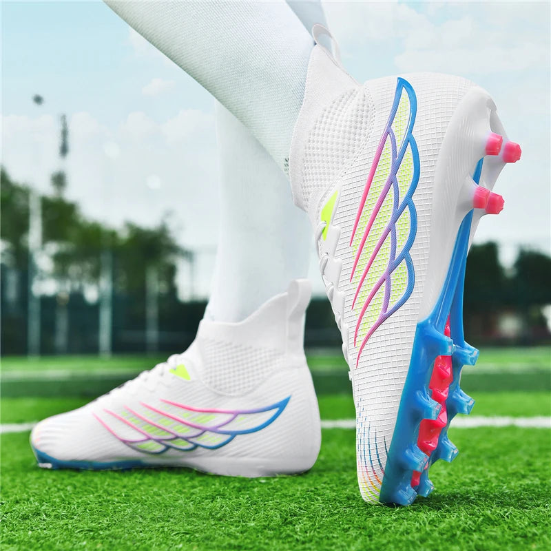 “Men’s Lightweight Professional Football Boots – Enhanced Grip & Comfort”